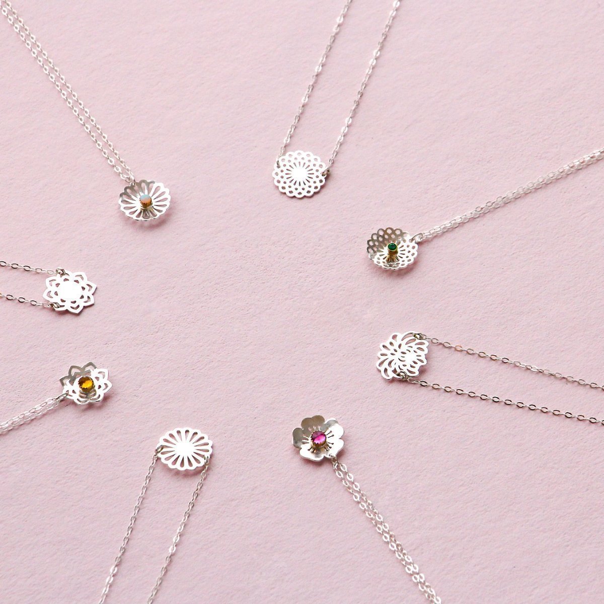 10 Pendant Necklace Styles: Different Types & How to Wear Them - Simone Walsh Jewellery