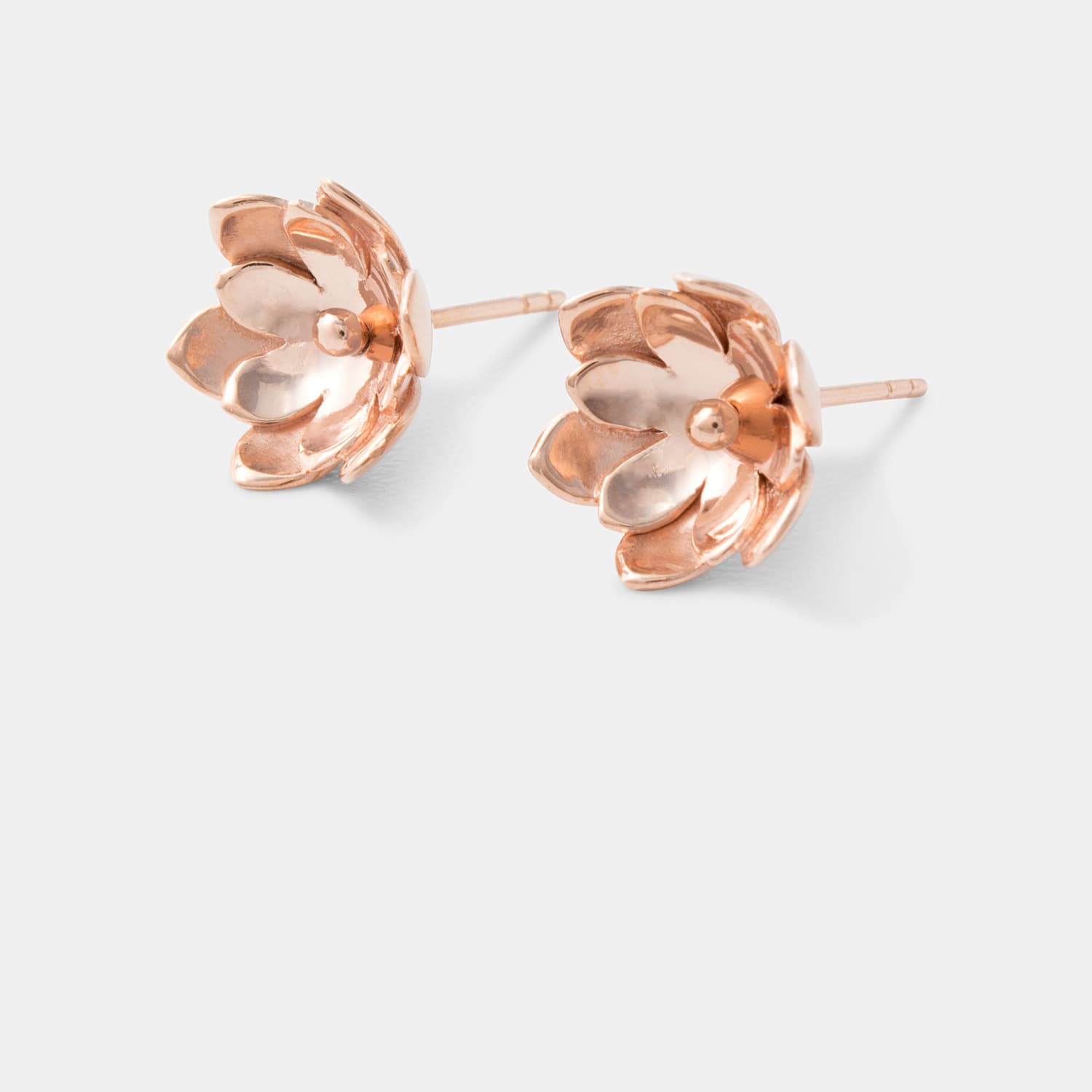 Gold vermeil and gold filled jewellery in yellow and rose gold