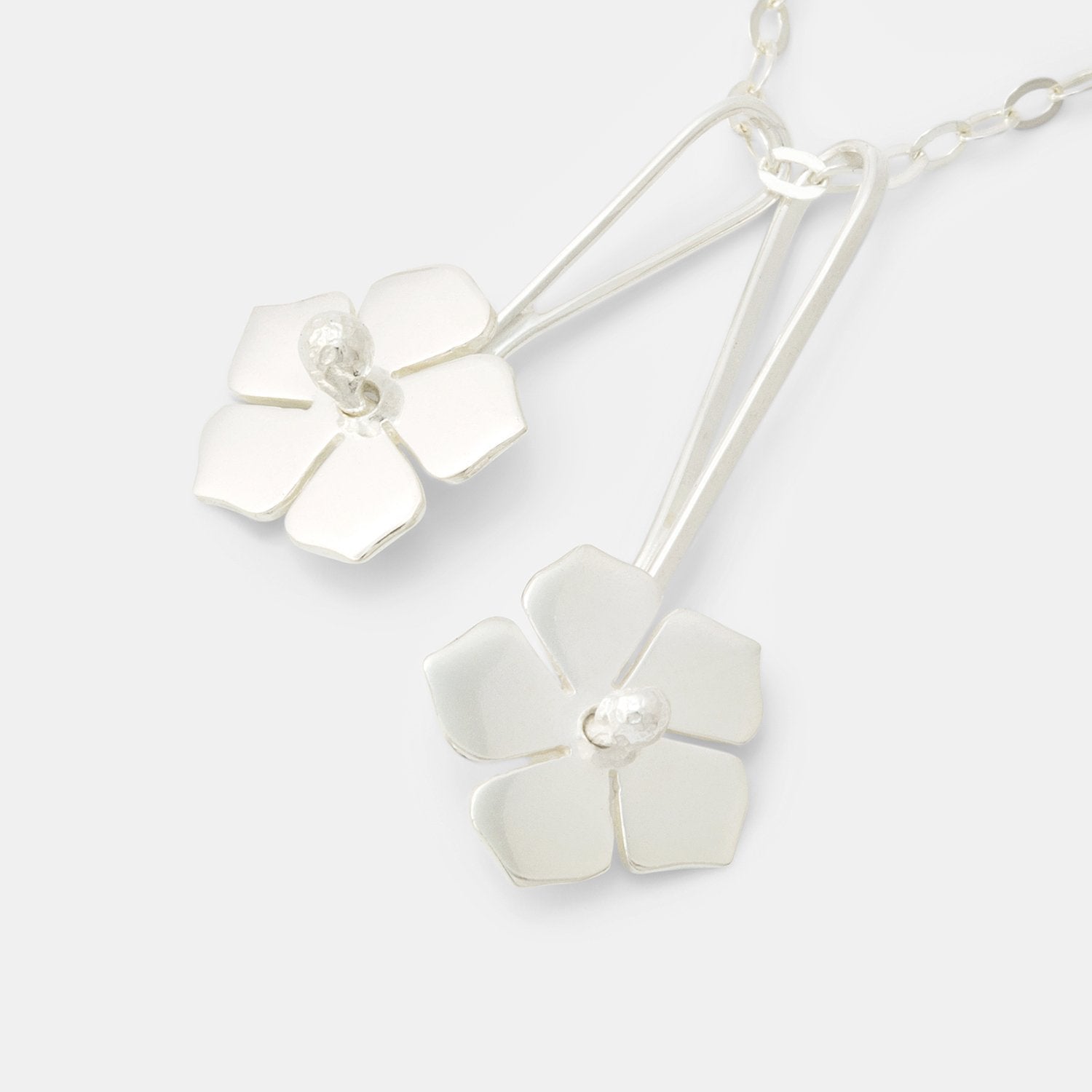 Forget-me-nots on chain - Simone Walsh Jewellery Australia